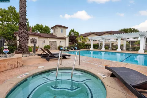 Exterior - 124 Coralflower Ln, San Ramon, CA 94582 photo 13 of 14