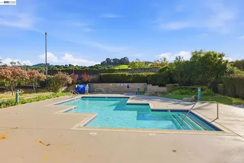 Exterior - 7318 Bower Ln, Dublin, CA 94568 photo 8 of 9