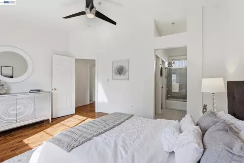 Bedroom - 7318 Bower Ln, Dublin, CA 94568 photo 3 of 7