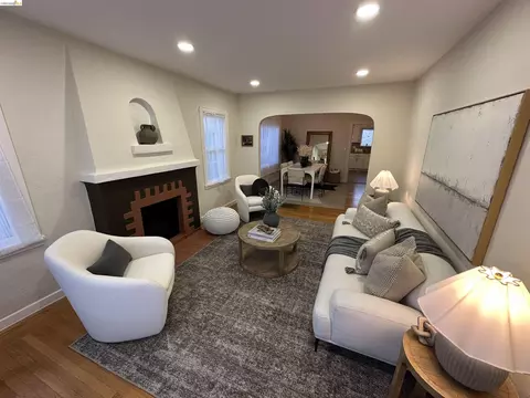 Living - 2426 West St, Berkeley, CA 94702 photo 5 of 5