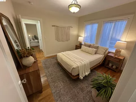 Bedroom - 2426 West St, Berkeley, CA 94702 photo 4 of 5