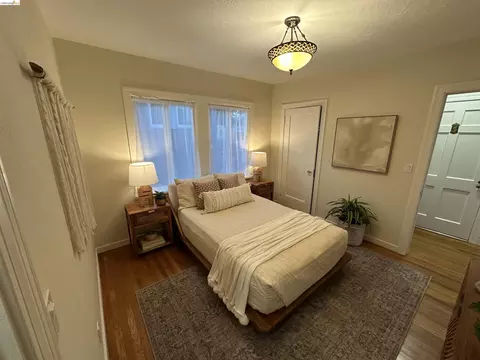 Bedroom - 2426 West St, Berkeley, CA 94702 photo 3 of 5