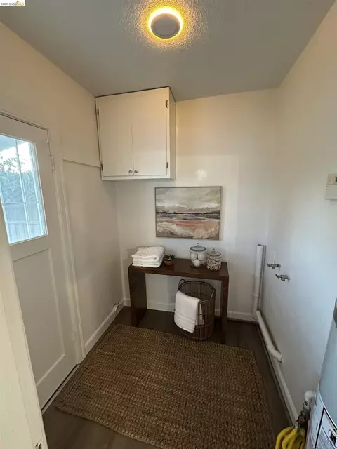 Other - 2426 West St, Berkeley, CA 94702 photo 2 of 3