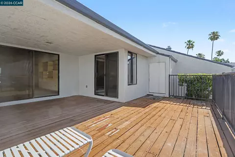 Exterior - 5762 Cutter Loop, Discovery Bay, CA 94505 photo 6 of 7