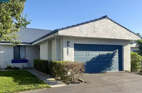5762 Cutter Loop, Discovery Bay, CA 94505