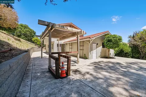 Exterior - 486 Butterfield Pl, Moraga, CA 94556 photo 18 of 26