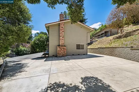 Exterior - 486 Butterfield Pl, Moraga, CA 94556 photo 10 of 26