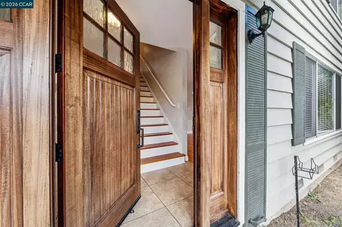 Entry Way - 486 Butterfield Pl, Moraga, CA 94556 photo 1 of 5
