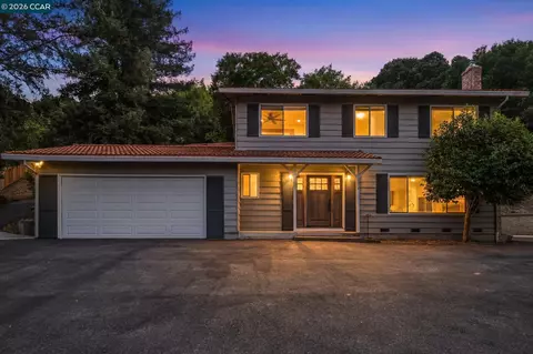 Exterior - 486 Butterfield Pl, Moraga, CA 94556 photo 2 of 26