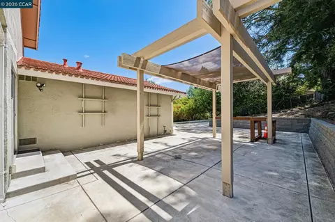 Exterior - 486 Butterfield Pl, Moraga, CA 94556 photo 15 of 26