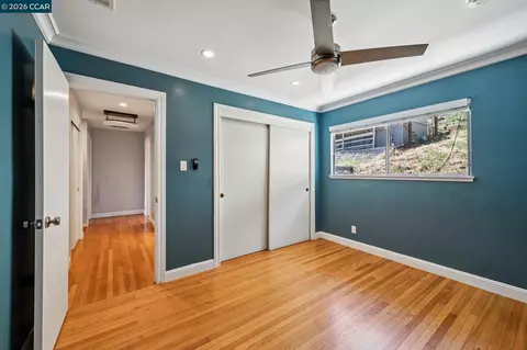 Bedroom - 486 Butterfield Pl, Moraga, CA 94556 photo 6 of 8
