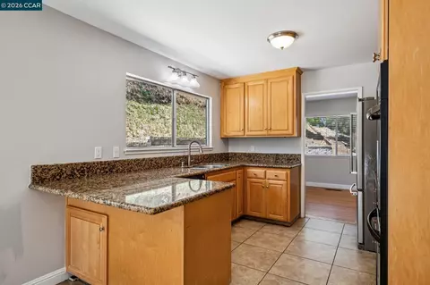 Kitchen - 486 Butterfield Pl, Moraga, CA 94556 photo 1 of 5