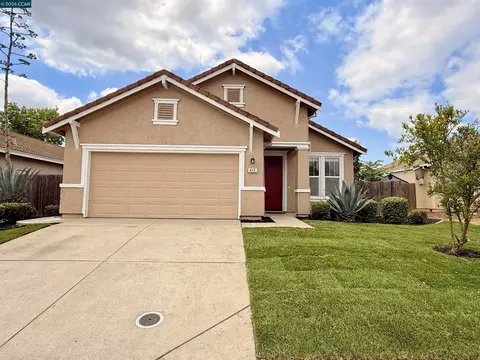 413 Arlingdale Cir, Rio Linda, CA 95673