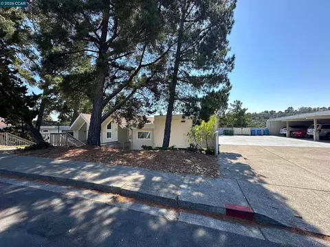 Exterior - 1984 Ascot Dr #C, Moraga, CA 94556 photo 6 of 9