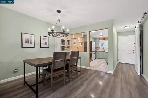 Dining - 1984 Ascot Dr #C, Moraga, CA 94556 photo 2 of 6