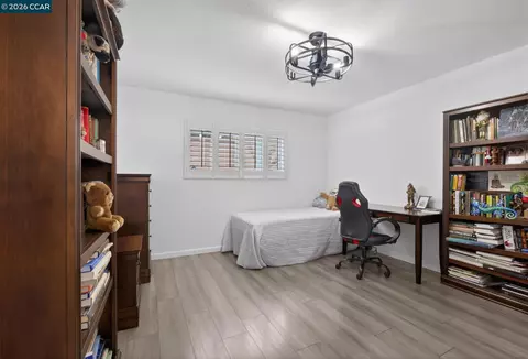Bedroom - 1984 Ascot Dr #C, Moraga, CA 94556 photo 5 of 7