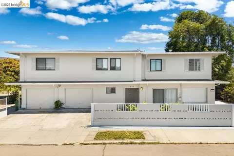 1313 Curtis St, Berkeley, CA 94702