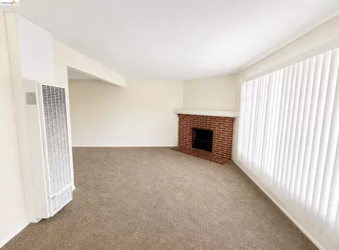 Living - 1313 Curtis St, Berkeley, CA 94702 photo 4 of 5
