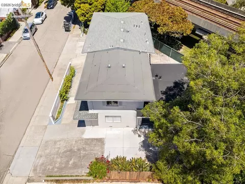 View/Area - 1313 Curtis St, Berkeley, CA 94702 photo 4 of 5