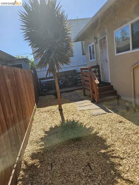 Exterior - 1804 Derby St, Berkeley, CA 94703 photo 1 of 6