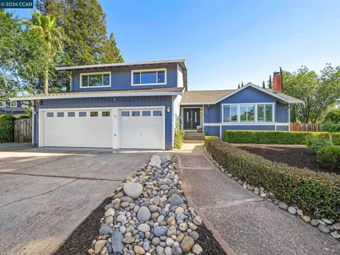 32 Atchinson Stage Ct, Clayton, CA 94517