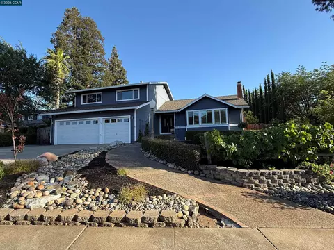 32 Atchinson Stage Ct, Clayton, CA 94517