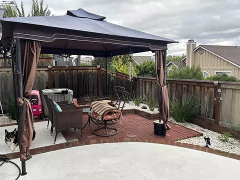 Exterior - 7 Cliff Walk, Vallejo, CA 94591 photo 6 of 7