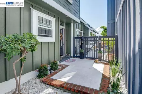 Exterior - 7 Cliff Walk, Vallejo, CA 94591 photo 2 of 7