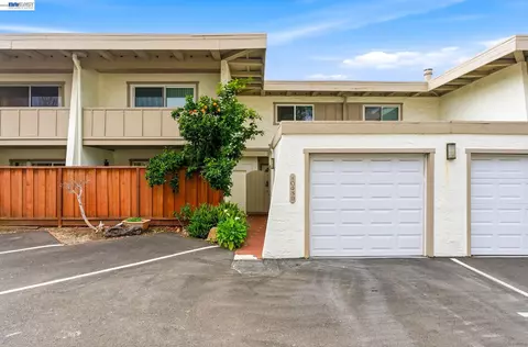 10439 Mary Ave, Cupertino, CA 95014