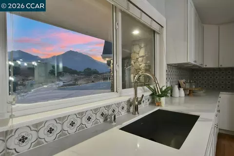 Kitchen - 4161 Leon Dr, Clayton, CA 94517 photo 5 of 5