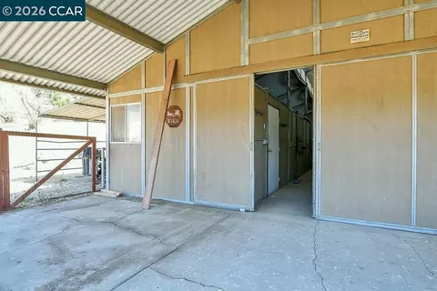 Entry Way - 4161 Leon Dr, Clayton, CA 94517 photo 4 of 5