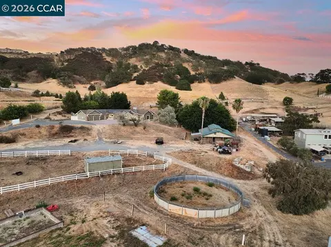 View/Area - 4161 Leon Dr, Clayton, CA 94517 photo 6 of 9