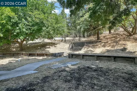 Exterior - 4161 Leon Dr, Clayton, CA 94517 photo 7 of 8