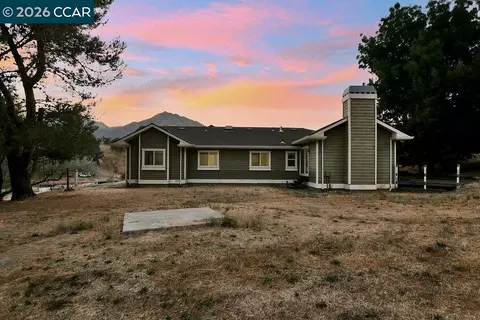 Exterior - 4161 Leon Dr, Clayton, CA 94517 photo 4 of 8