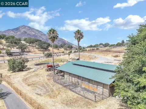 View/Area - 4161 Leon Dr, Clayton, CA 94517 photo 2 of 9