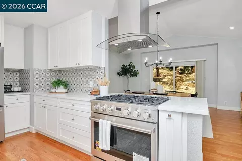 Kitchen - 4161 Leon Dr, Clayton, CA 94517 photo 3 of 5
