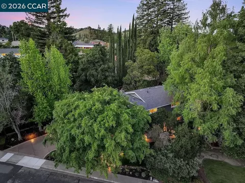 View/Area - 261 Appalachian Dr, Martinez, CA 94553 photo 5 of 5