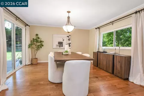 Dining - 261 Appalachian Dr, Martinez, CA 94553 photo 1 of 2
