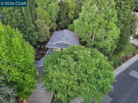 View/Area - 261 Appalachian Dr, Martinez, CA 94553 photo 4 of 5