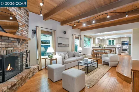 Living - 261 Appalachian Dr, Martinez, CA 94553 photo 3 of 5