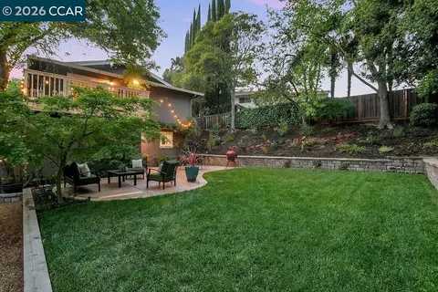 Exterior - 261 Appalachian Dr, Martinez, CA 94553 photo 7 of 22