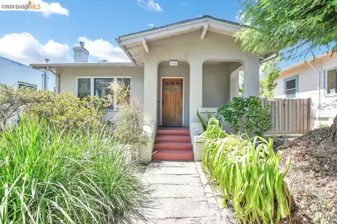 2418 Jefferson Ave, Berkeley, CA 94703