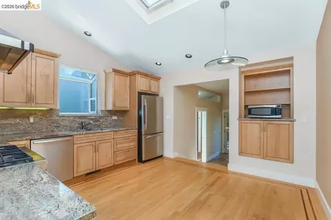 Kitchen - 2418 Jefferson Ave, Berkeley, CA 94703 photo 1 of 3
