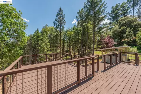 Exterior - 891 Salt Flat Rd, Lewiston, CA 96052 photo 10 of 18