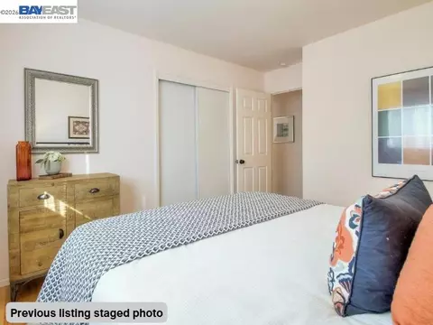 Bedroom - 1536 Carleton St, Berkeley, CA 94703 photo 4 of 6