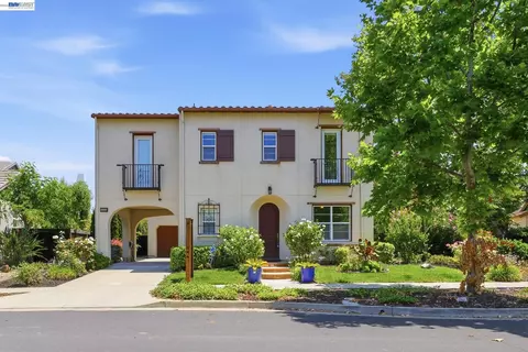 3294 Griffon St, Danville, CA 94506