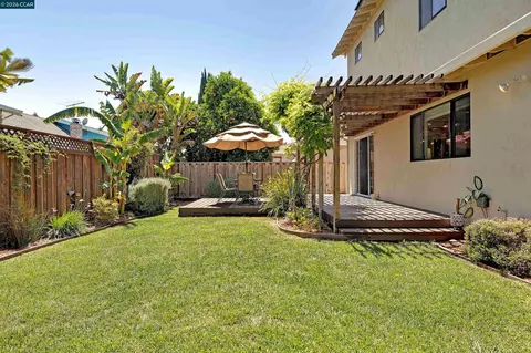 Exterior - 864 Kizer St, Milpitas, CA 95035 photo 4 of 11