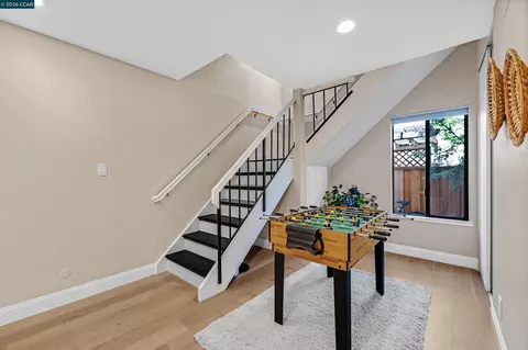 Entry Way - 864 Kizer St, Milpitas, CA 95035 photo 3 of 5