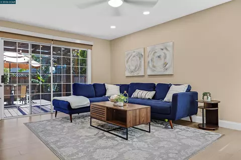 Living - 864 Kizer St, Milpitas, CA 95035 photo 2 of 4