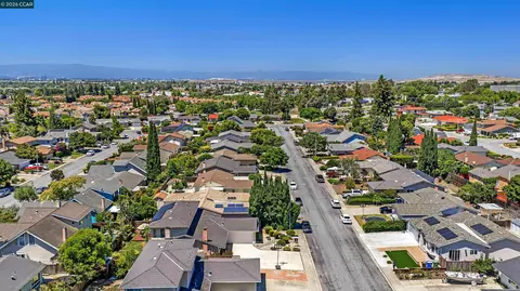View/Area - 864 Kizer St, Milpitas, CA 95035 photo 8 of 9